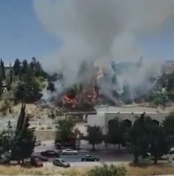 حريق في صويلح يمتد إلى 4 حافلات