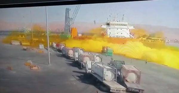 الحكومة تدعو أهالي العقبة إلى البقاء بالمنازل .. وطبيب يبين آثار الغاز المسرب