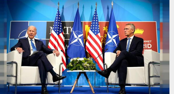 بايدن يعلن تعزيز الوجود العسكري الأميركي في أوروبا