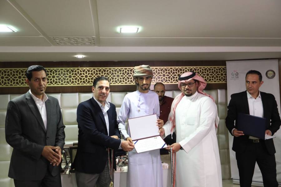 اختتام بطولة المناظرات الشبابية ...صور