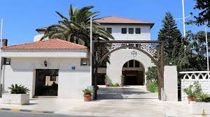 إحالات لموظفين بعدد من المؤسسات الحكومية (أسماء)