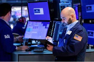 أسهم شركات التكنولوجيا العملاقة تواجه أكبر الخسائر منذ سنوات