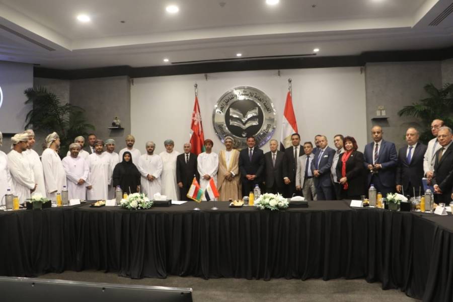 على هامش فعاليات منتدي مصر عمان الاستثماري