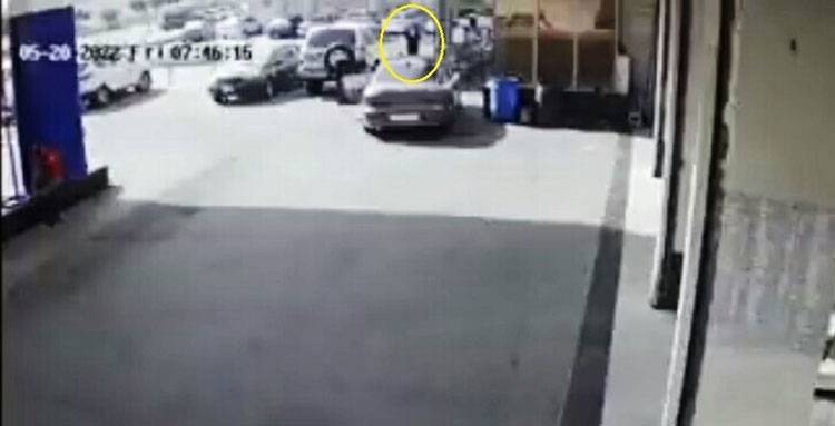 سارق يترك سيارته ويلوذ بالفرار في سحاب