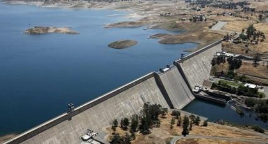 خبير يكشف موعد التخزين الثالث لسد النهضة