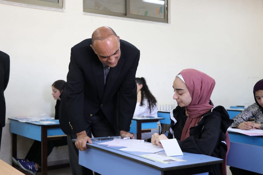 PM visits Tawjihi exam rooms