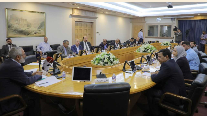 خدمات الأعيان تستمع لمطالب نقابة أصحاب المطاعم والحلويات