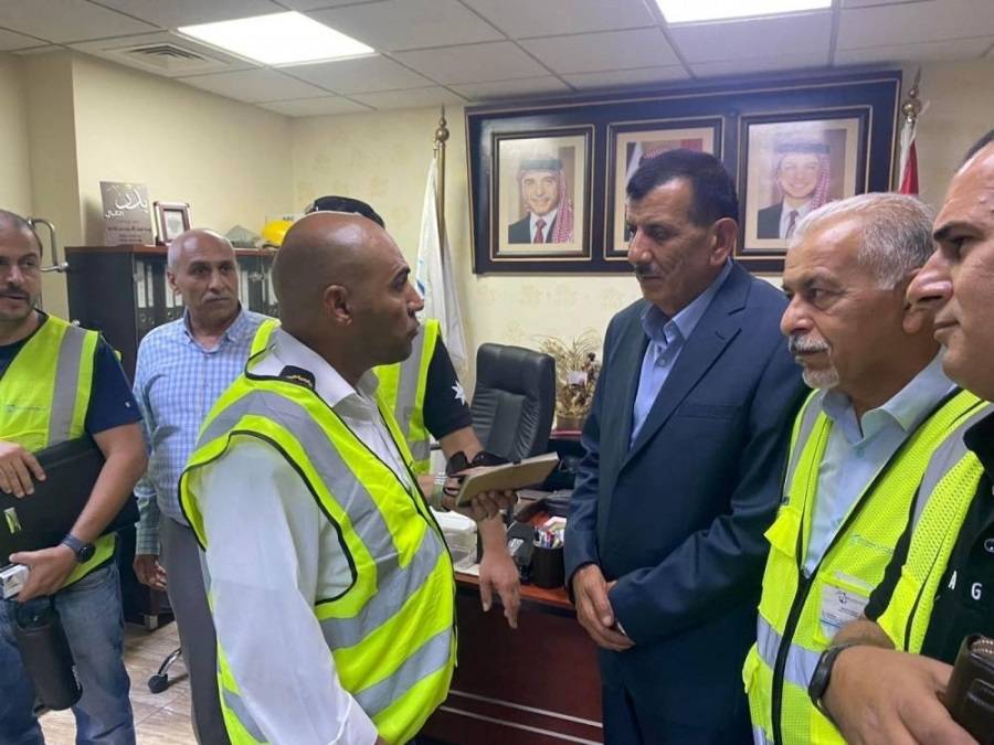 هذا ما فعله القرالة في العقبة بأول يوم له هناك؟