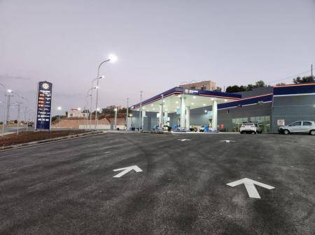 المناصير تفتتح محطة وقود جديدة في الشونة