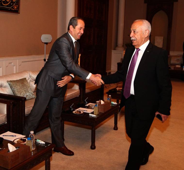 العيسوي يلتقي أعضاء هيئة تدريسية من  جامعتا الأردنية و البلقاء التطبيقية....صور