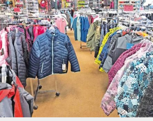 اربد : حركة شرائية ضعيفة في سوق الألبسة