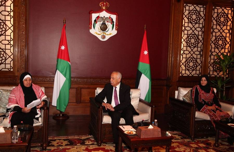 العيسوى يلتقي سيدات محافظة معان ...صور