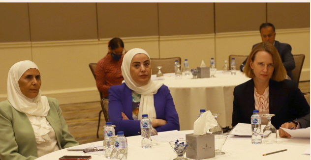 جلسة حول رفع درجات الأردن في تقرير المرأة والقانون والأعمال