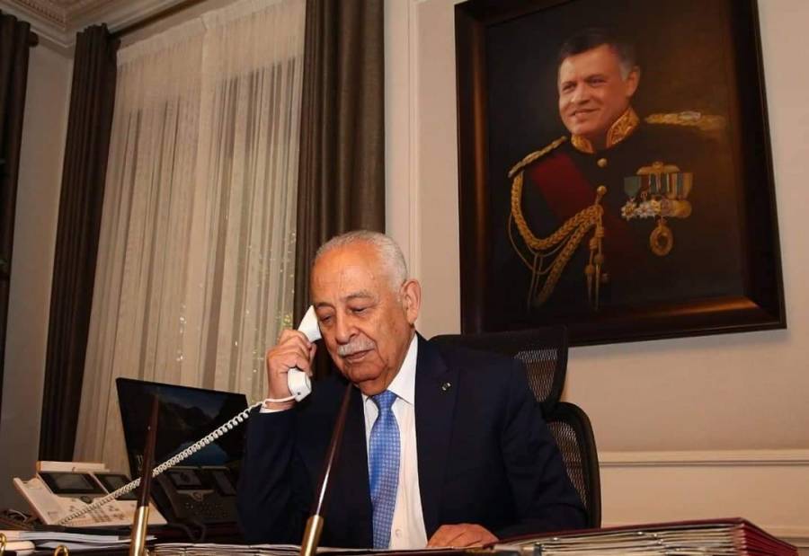 العيسوي ينقل تعازي الملك إلى عشيرة الفاعوري