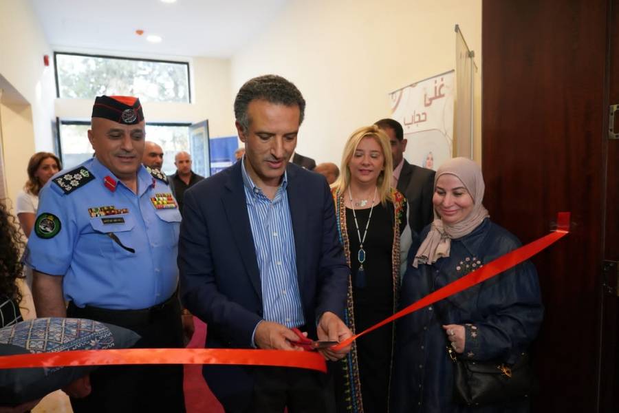 الفايز يرعى افتتاح فعاليات بازار سوا الاردن ...صور وفيديو