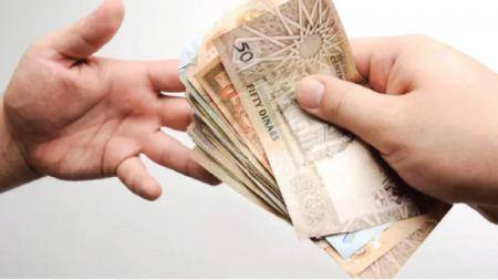 النيابة العامة تلاحق 20 شخصا بجرائم الربا الفاحش