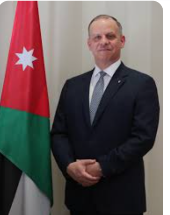 نائب الملك يستقبل مؤسس منظمة أوشين إكس المختصة بالبيئة البحرية