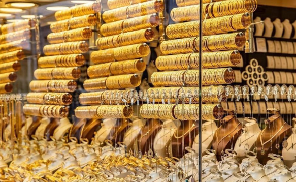 35.8 دينار سعر غرام الذهب عيار 21 محليا