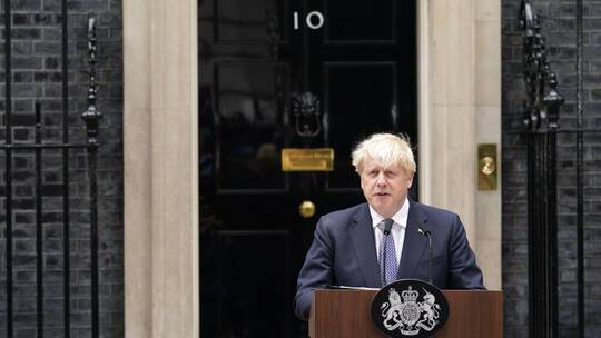 الساسة الألمان يعبرون عن سرورهم باستقالة جونسون!