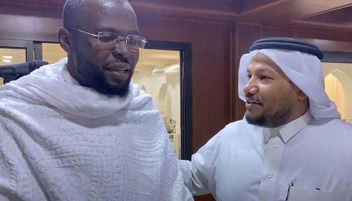 شاهد بالفيديو مؤذن عرفة بعد تكليفه برفع الآذان لأول مرة: شعور لا يوصف