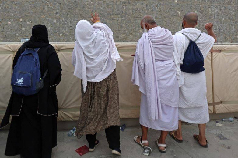 لماذا سميت أماكن الرمي الـ3 جمرات؟