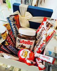 هدايا وحلويات تشيع الفرح في نهار عيد الأضحى المبارك