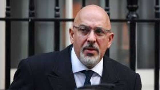 من هو العراقي الذي اعلن الترشح لخلافة بوريس جونسون..؟