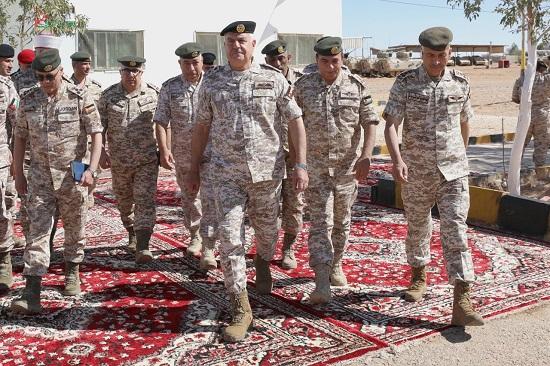 الحنيطي يزور عدداً من الوحدات ثاني أيام العيد