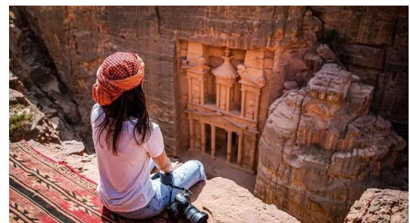 2.2 مليون زائر للأردن في 5 أشهر