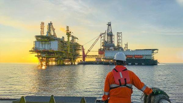 تقرير: الاقتصاد العالمي لم يتباطأ بما يكفي لانهيار أسعار النفط