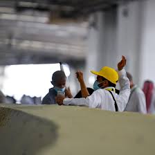 السعودية: 90 من الحجاج أنهوا رمي الجمرات