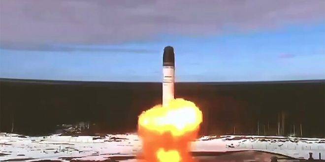 روغوزين: روسيا تعتزم إجراء اختبارات جديدة لـ (سارمات) العابر للقارات