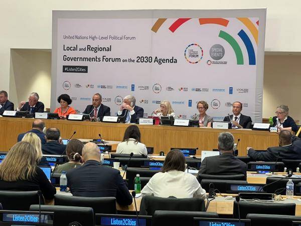 أمين عمان يشارك في منتدى الحكومات المحلية والإقليمية