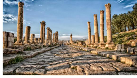 75 ألف زائر للمواقع السياحية بجرش خلال عطلة العيد