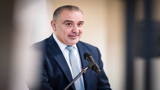 وزير التخطيط يلتقي مسؤولين أممين على هامش المنتدى السياسي المنعقد في الأمم المتحدة