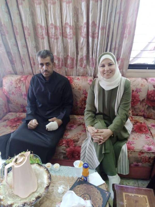 قبيلات تعود موظف في الوزارة تعرض لإصابة عمل