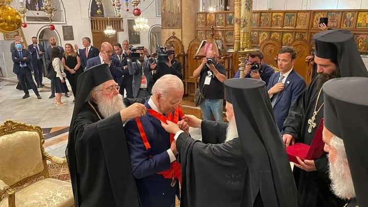 بطريركية الروم الأرثوذكس تمنح الوسام الكبير لبايدن_صور