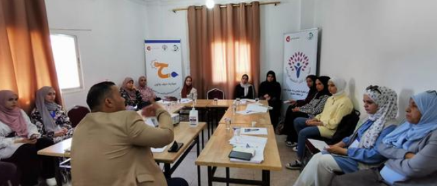 اطلاق مبادرات مشروع شباب من اجل التغيير في الطفيلة