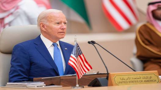 بايدن يعلن عن عزم السعودية ضخ استثمارات في الأردن