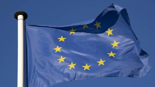 خبير ألماني يحذر من انهيار في الاتحاد الأوروبي