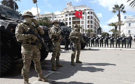 قوات الأمن التونسية تعتقل إرهابيين من داعش وسط البلاد