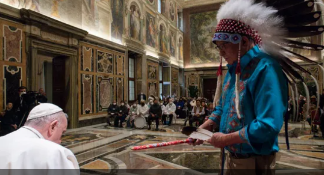 البابا فرنسيس يستعد لـرحلة التوبة إلى كندا.. ما القصة؟