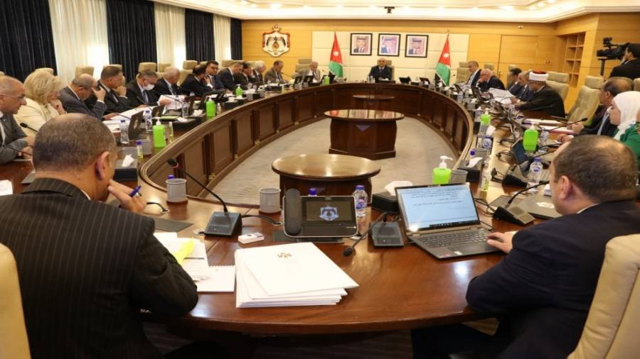 مجلس الوزراء يقر مشاريع قوانين منها قانون تنظيم البيئة الاستثماريَّة