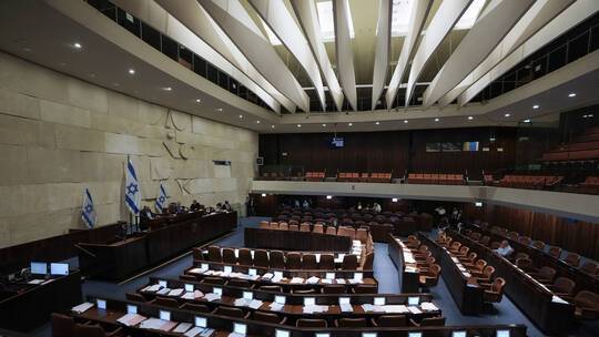 استطلاع رأي إسرائيلي يكشف عن تشكيلة الكنيست المتوقعة