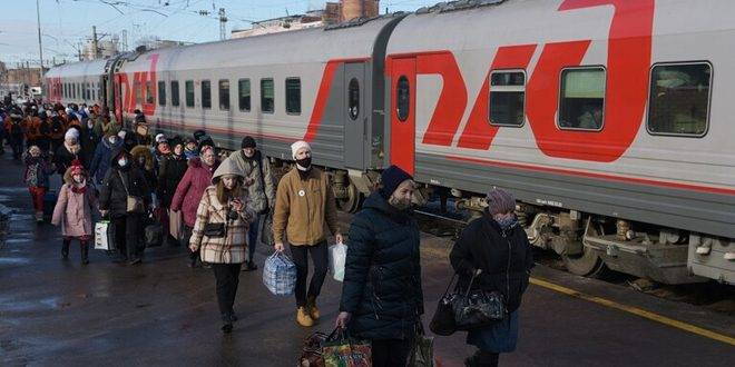 أكثر من 2.6 مليون شخص من أوكرانيا ودونباس عبروا الحدود إلى روسيا