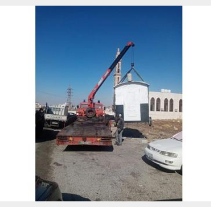 بلدية اربد تزيل أكشاك عشوائية غير مرخصة تحجب الرؤيا