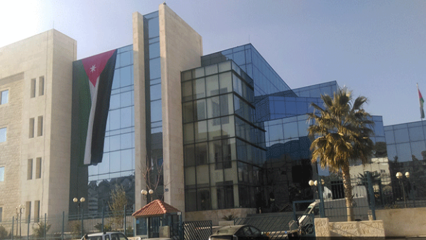 المواصفات والمقاييس: التعامل مع 12 طنّاً من المصوغات خلال 6 أشهر