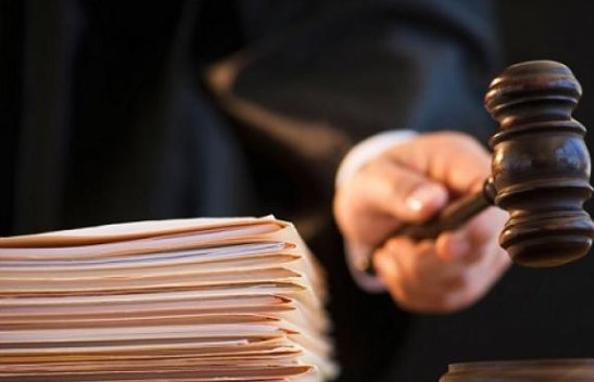 ارجاء الإعلان عن الترفيعات واحالات قضاة على التقاعد ومصادر  تكشف الاسماء