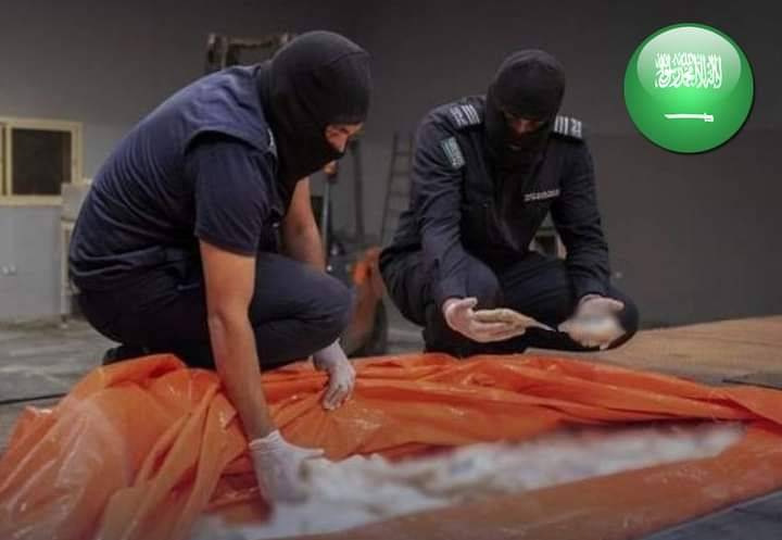 السعودية تحبط تهريب 15 مليون حبة كبتاغون.. كانت مخبأة في آلة لصنع الكتل الخرسانية