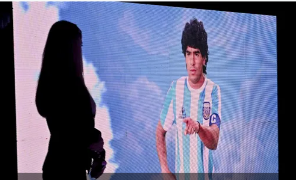 الطائرة الورقية الكونية.. تكريم لمارادونا في الفضاء